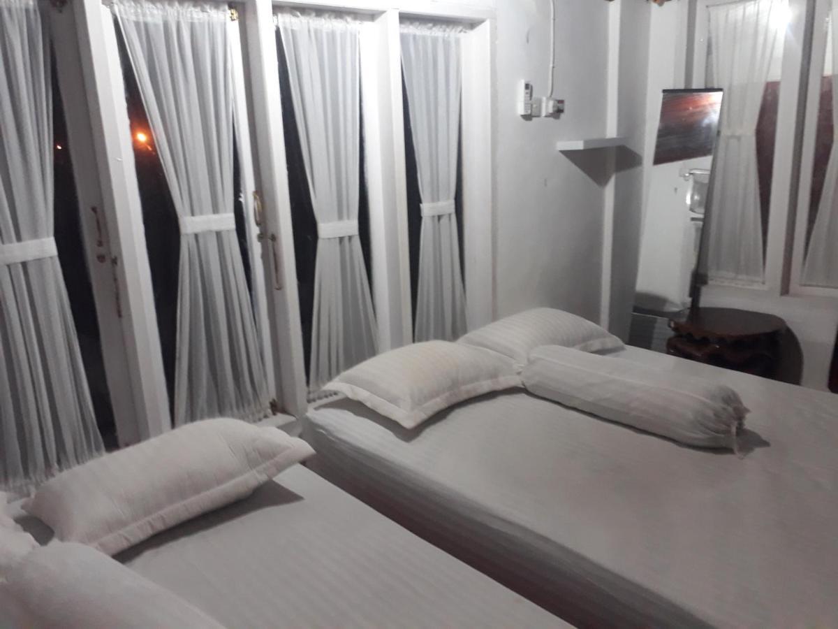 Bumimi Homestay Painan 外观 照片