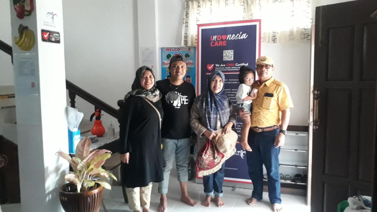 Bumimi Homestay Painan 外观 照片