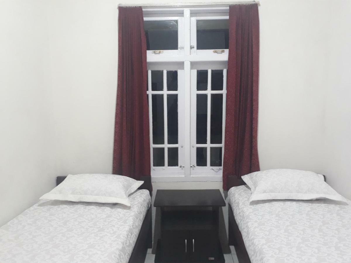 Bumimi Homestay Painan 外观 照片
